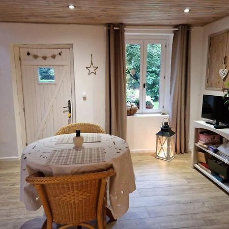 Saint-Mayeux Petit Cottage Breton מראה חיצוני תמונה